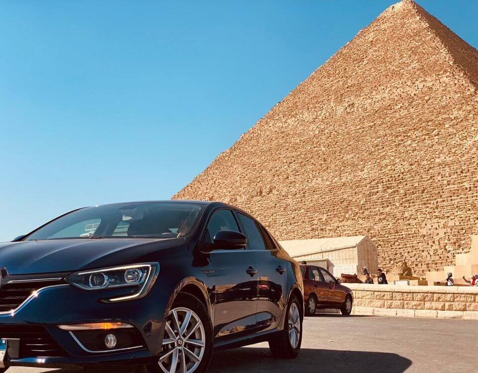 ما هي خدمات ليموزين القاهرة من شركة كايرو ليموزين أونلاين؟